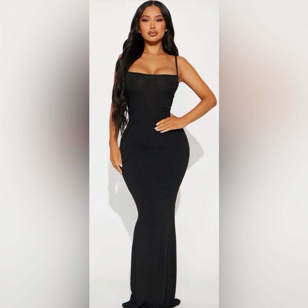 Fashion Nova Missing Me Ribbed Maxi Dress Black Brand New with tags Size L